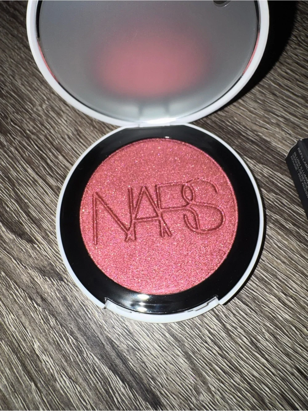 NARS ILLUMINATING BLUSH 💕 - Picture 2 of 2